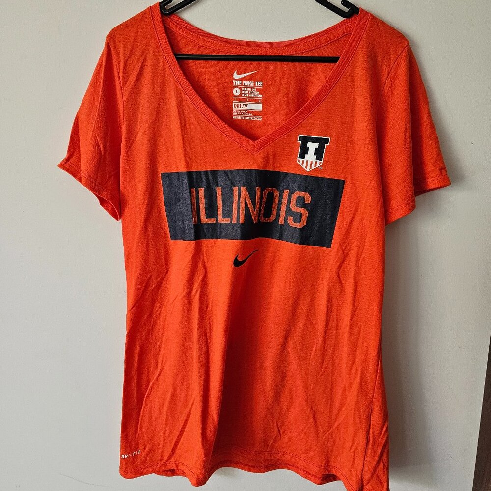 Nike University of Illinois Dri-Fit T-shirt (L)
